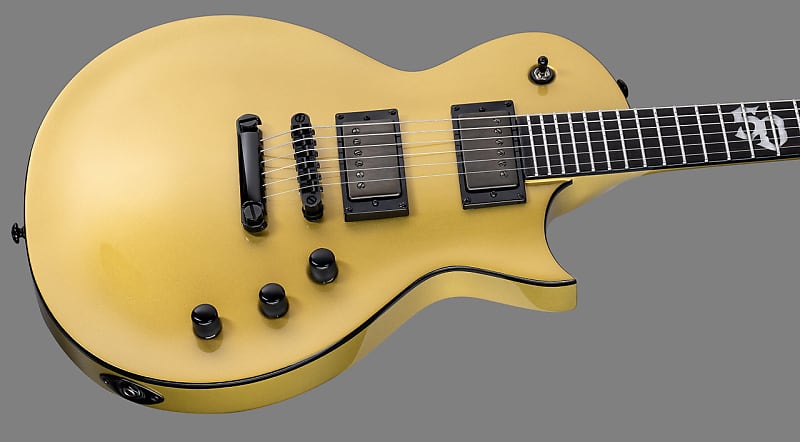 キタサンブラック】ゴールドパラレル 赤塚俊彦/競馬ブック on X: