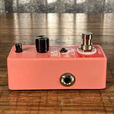 Outlaw Effects Late Riser Auto Volume Swell Guitar Effect Pedal image 6