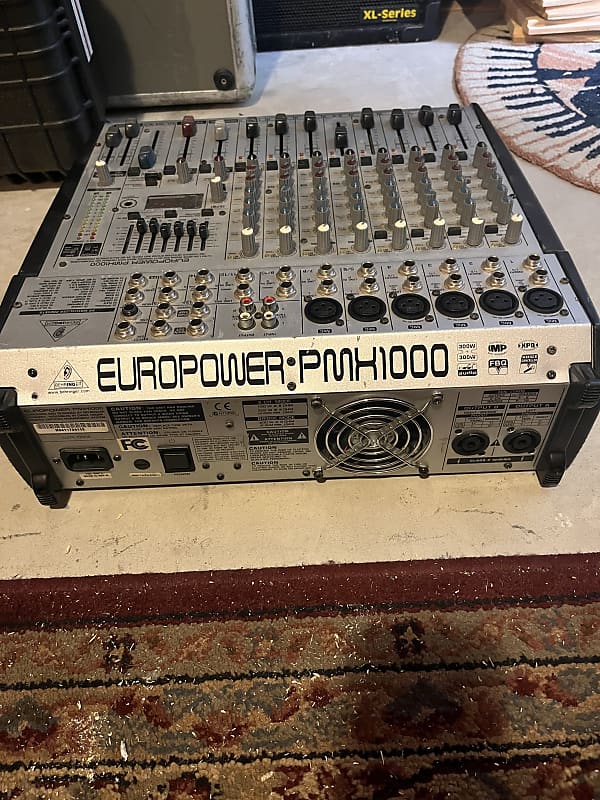 動作OK BEHRINGER パワードミキサ EUROPOWER PMH1000 Amazon.com: Behringer PMP2000D 14-Channel 2000W Powered Mixer