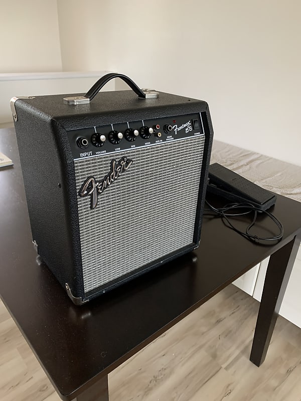 Fender Frontman 15B Reverb