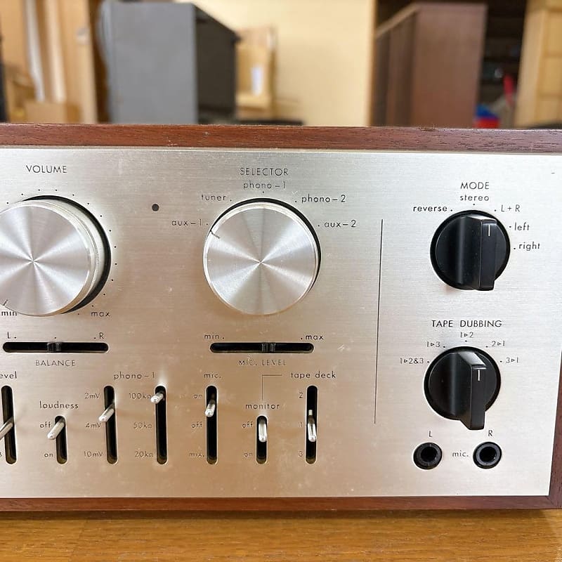 LUXMAN CL30 Tube Stereo Control Center Preamp Vacuum Tube
