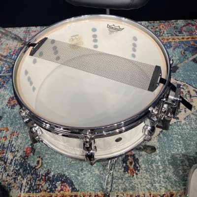 Tama - 14x5.5" Mike Portnoy Signature, Melody Master, Limited Edition Snare Drum 2006 - White image 12
