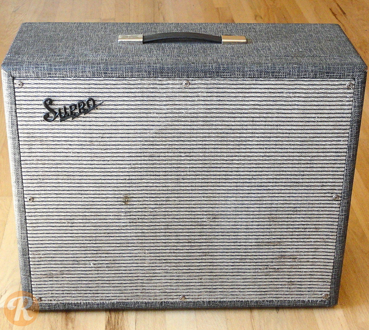 Supro hotsell thunderbolt vintage