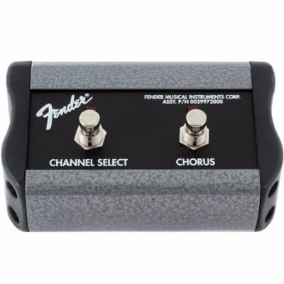Fender 099-4057-000 2-Button Channel/Chorus On/Off Footswitch with 1/4" Jack for Princeton