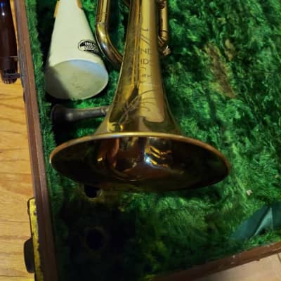 York Grand Rapids Trumpet, USA, Lacquered Brass with case/MP.  Old classic style. image 7