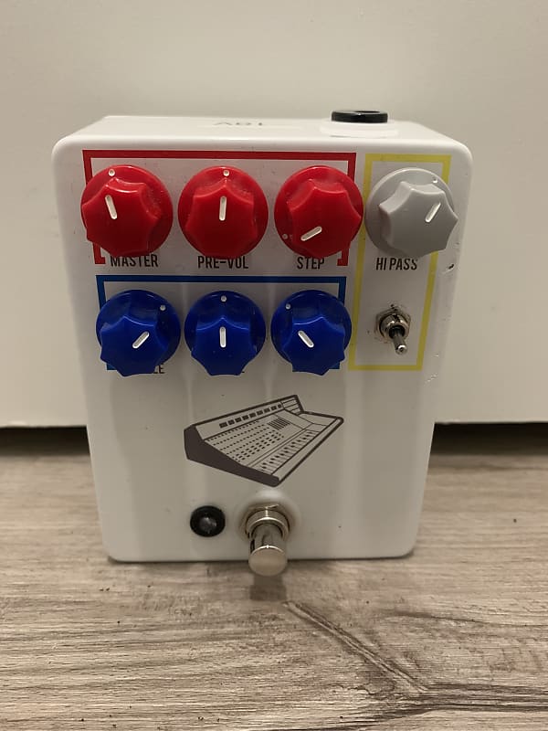 JHS Colour Box V1 | Reverb Canada