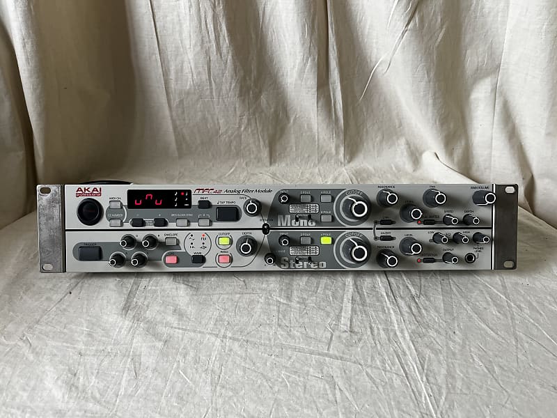 AKAI MFC42アナログフィルターモジュール Akai MFC42 Analog Filter Module - With Mounting Kit - USED