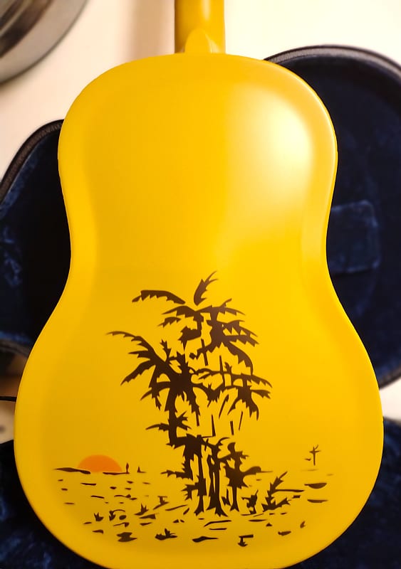 National Reso-Phonic Triolian Polychrome 12 Fret 2023 Yellow/Gold with Palm Tree Scene image 1