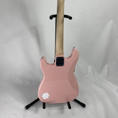 Squier Mini Strat Electric Guitar- Shell Pink with Laurel Fingerboard image 4