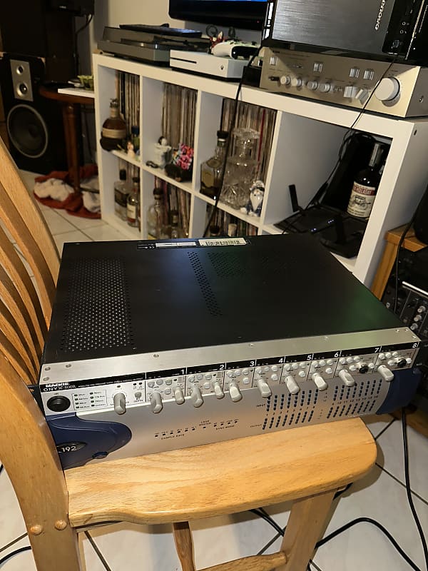 Mackie Onyx 800R 8-Channel Mic Preamp with A/D Converter Mackie Onyx 800R 8-Channel Mic Preamp with A/D Converter