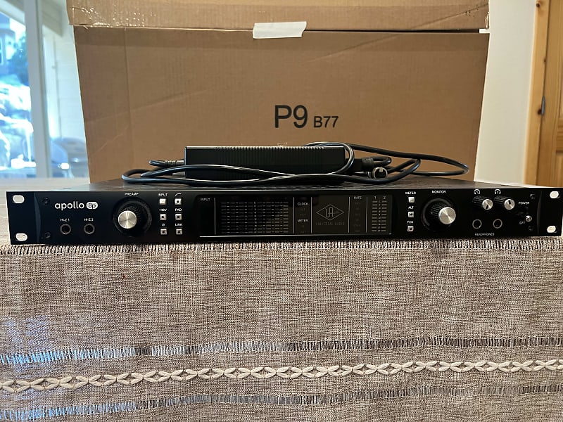 K*2様 Universal Audio Apollo 8p+Thunderbo Universal Audio Apollo 8p 16×20 Thunderbolt 2 Audio Interface with