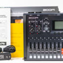 Zoom R8 8-track SD Recorder / Interface /Sampler with Box, Power Supply, SD Card