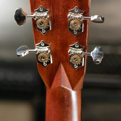 Martin OM-28E Acoustic Guitar with Hardshell Case image 7