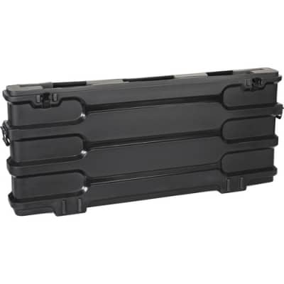 Gator Rotationally Molded Case for Transporting LCD/LED Screens Between 27" - 32" GLED2732ROTO image 6