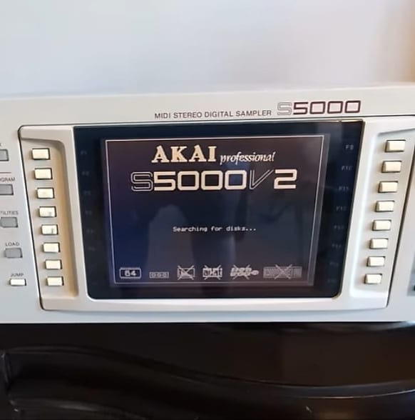 Akai S5000 Sampler | Reverb Canada Akai S5000 Sampler | Reverb Canada