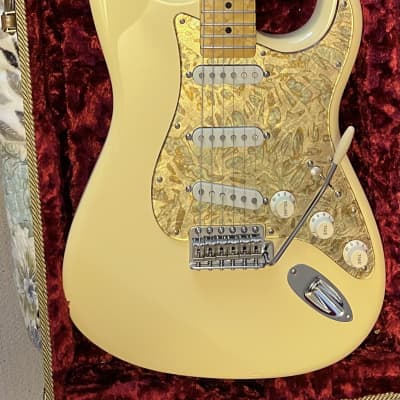 2015 Fender Artist Series Yngwie Malmsteen Stratocaster, Non-Scalloped image 1