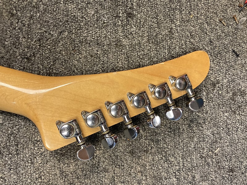 Kramer Striker 100ST w/Original Floyd Rose in Black | Reverb Kramer Striker 100ST w/Original Floyd Rose in Black | Reverb