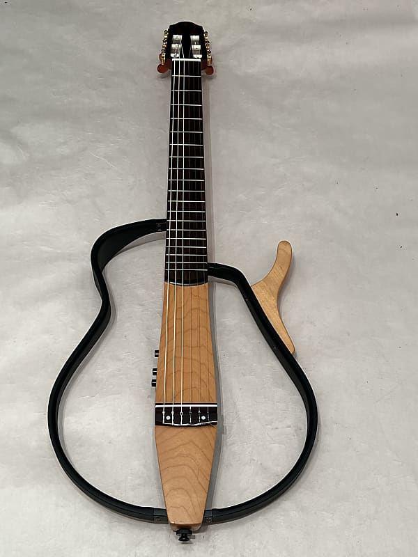 Yamaha SLG-100N Silent Nylon-String Acoustic-Electric Guitar