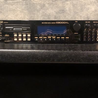 Custom Akai S3000xl Sampler 1996 - Fully Glossy BLACK / Gold Lettering - Made IN JAPAN S3000XL 1996