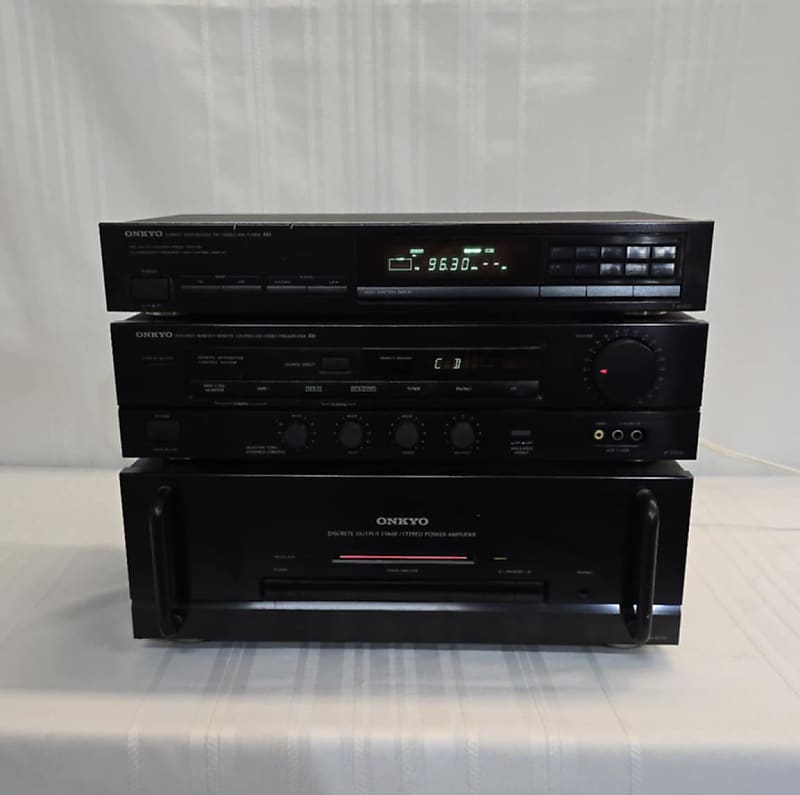 Onkyo M-5100 Power Amp/T-4000 AM/FM Tuner - Black  			