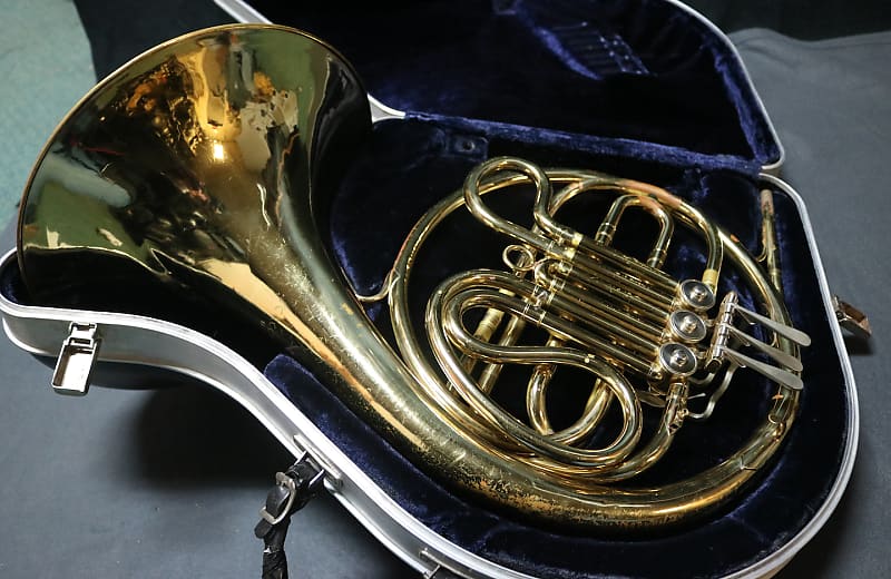 Conn Single French Horn image 1