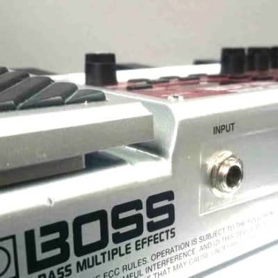 Boss ME-20B 2015-2025 - GREY-RED image 4