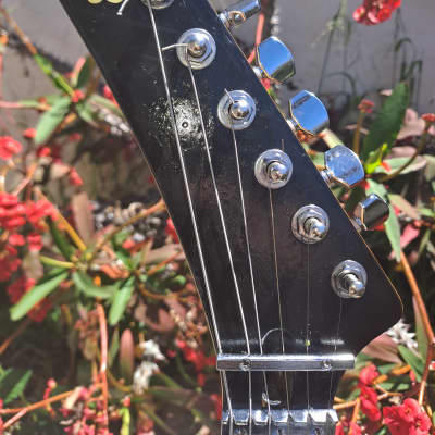 Juicy guitars Spm 2023 - Gloss image 7