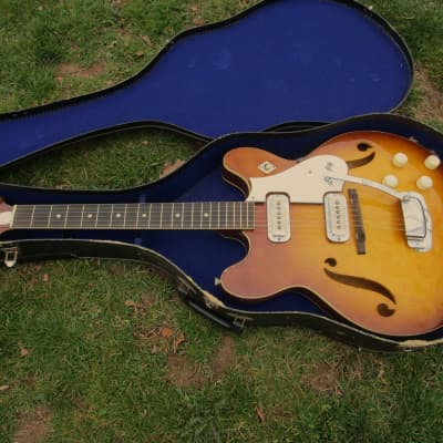Barclay Harmony H84 Rocket Guitar, 1967, Dearmond PU's, Vibrato, case for sale
