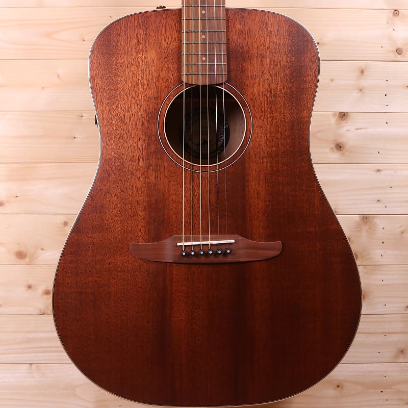 Redondo special online mahogany