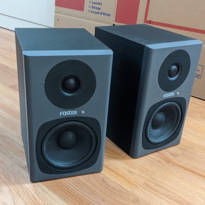 (Pair) Fostex PM0.4d Powered Monitors - Personal Active Speaker System