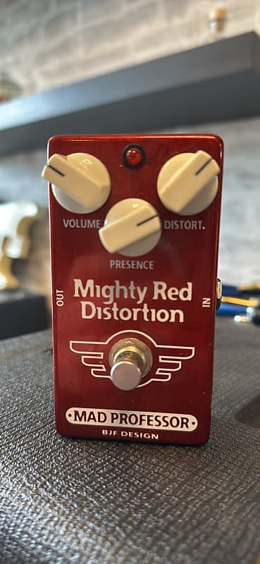 Mad Professor Mighty Red Distortion