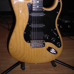 Fender Stratocaster made in Japan with active EMG Pickups FREE HSC