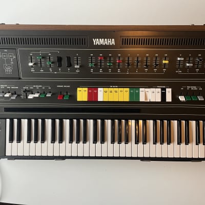 Yamaha CS-60 Polyphonic Synthesizer 1977 - Black