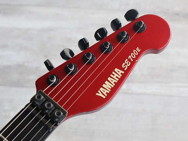 1985 Yamaha Japan SE700E Bound Flat-Top Superstrat (Candy
