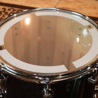 DW Performance Maple Pewter Sparkle Drum Set - 20,12,14,5.5x14 image 10