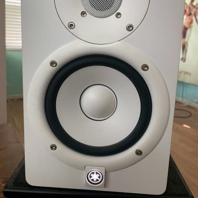 Yamaha HS5 5" Powered Studio Monitor (Pair) 2015 - Present White image 5