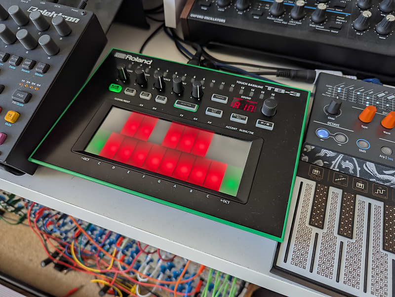 Roland AIRA TB-3 Touch Bassline Synthesizer | Reverb Australia