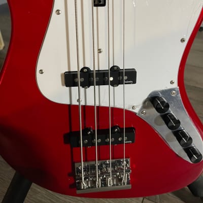 Sadowsky MetroExpress 21-Fret Vintage J/J 4 String Bass, Maple Fretboard, Candy Apple Red Metallic image 6