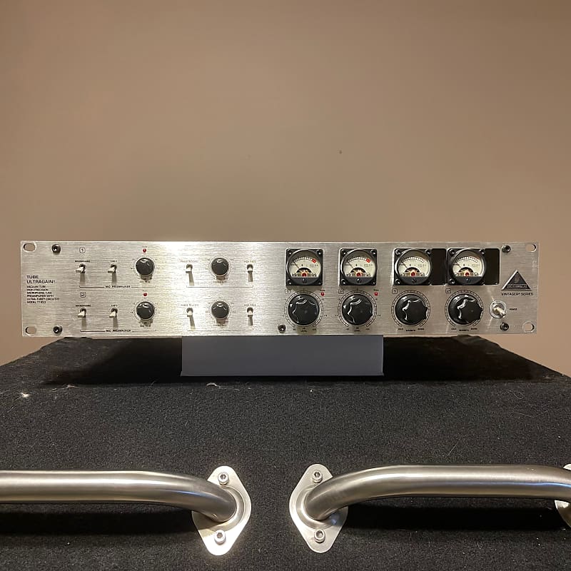 Behringer T1953 Tube Ultragain Preamp Reverb