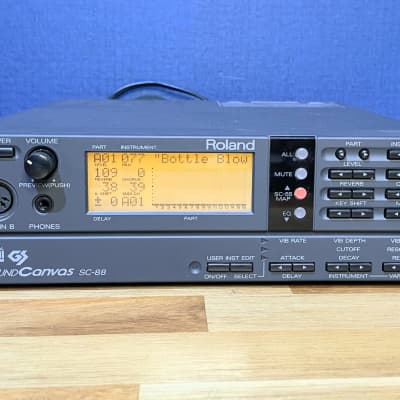 Roland SC-88 通電確認のみ （S○ジャンク品○楽器/音源