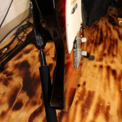 Fender 2012 3-Tone Sunburst Telecaster Electric Guitar image 4