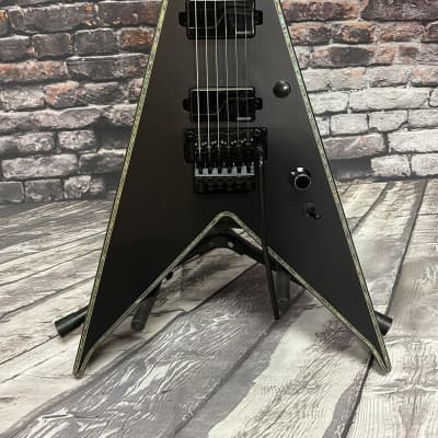 Bc rich  Jr v extreme  2020s Flat black image 1