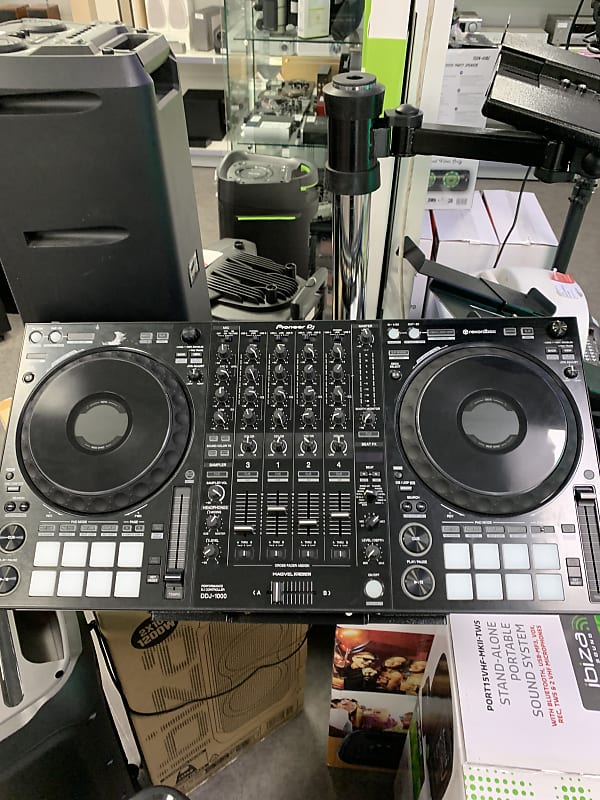 Pioneer DDJ-1000 4-Channel Rekordbox DJ Controller 2010s - Black image 1