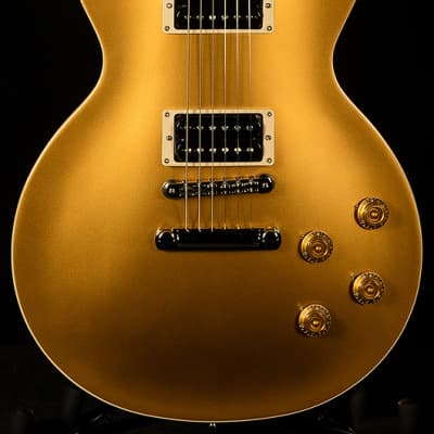 Slash names new Gibson Victoria guitar after person who stole