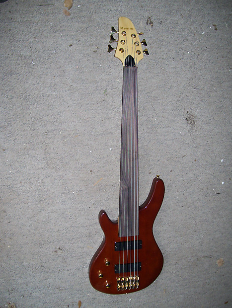 Left handed online fretless guitar