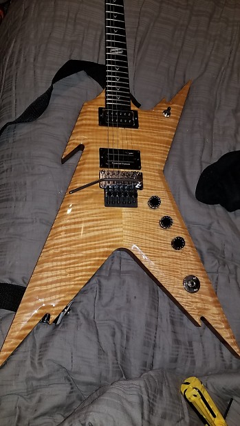 Dimebag Dean usa razorback flamed top Natural Wood Signed by Dimebag Dean usa razorback flamed top Natural Wood Signed by