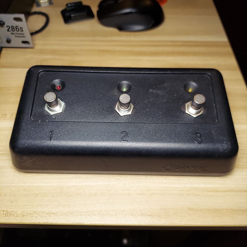 Crate Foot Switch Reverb