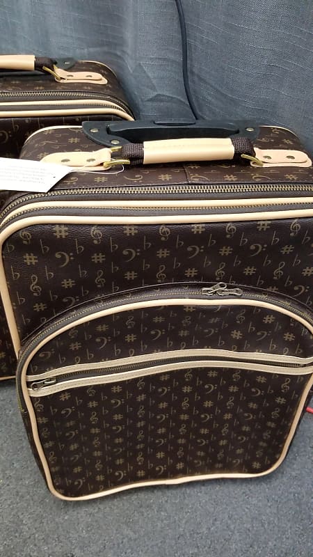 Piano Trends  Music Themed Carry On Luggage image 1