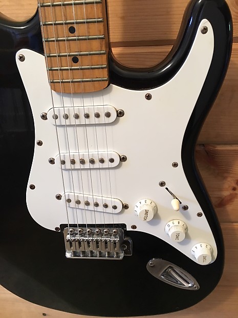 Epiphone S-310 Black stratocaster w/Batwing Hdstk. | Reverb