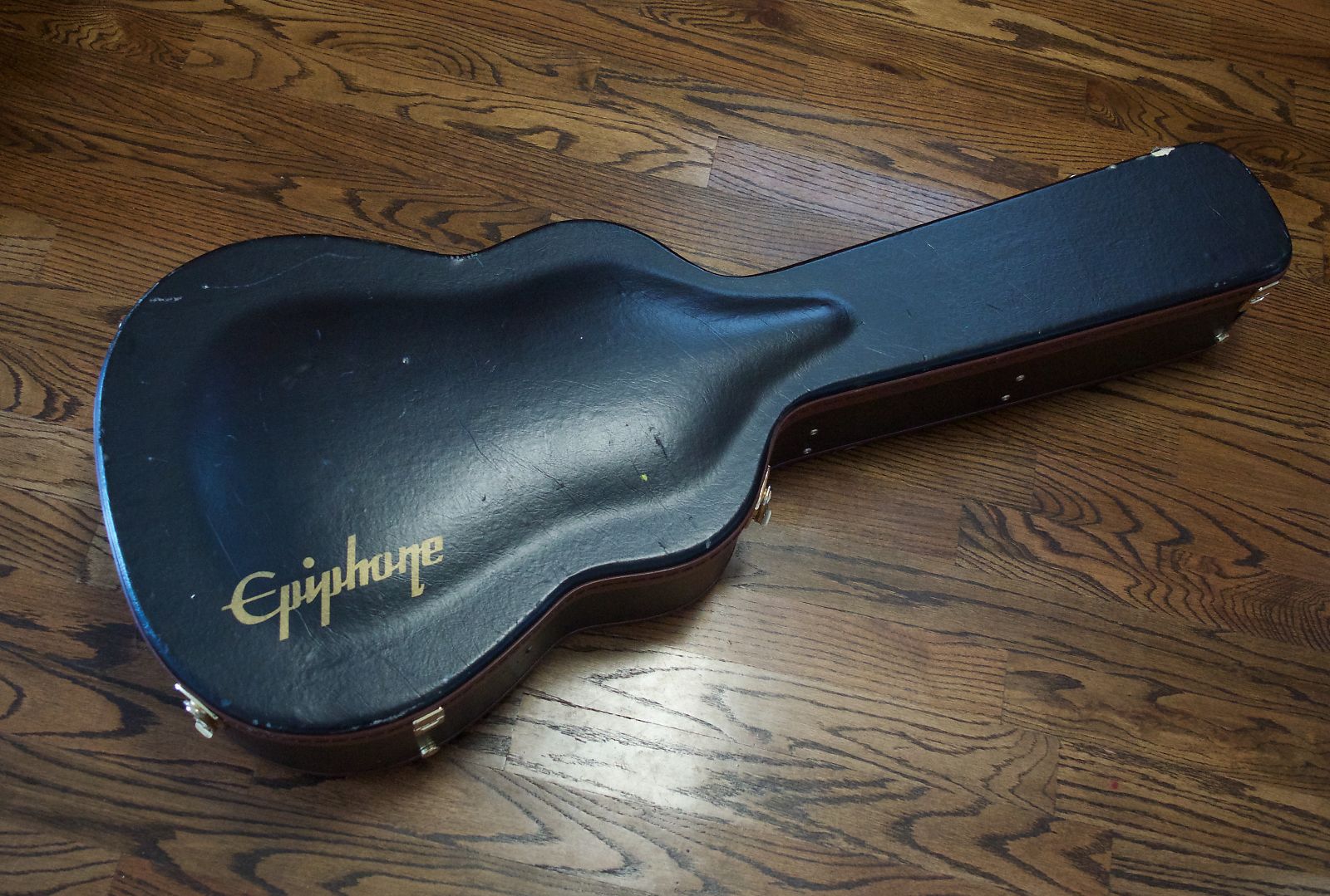 Epiphone case for on sale dreadnought acoustic guitar